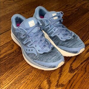 Saucony Women's Sky Blue Running Sneakers with Pink Inner Lining